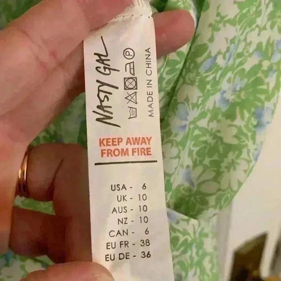 Nasty Gal Green and White Floral Romper, Womens Size 6 boho festival concertcore - Picture 9 of 12